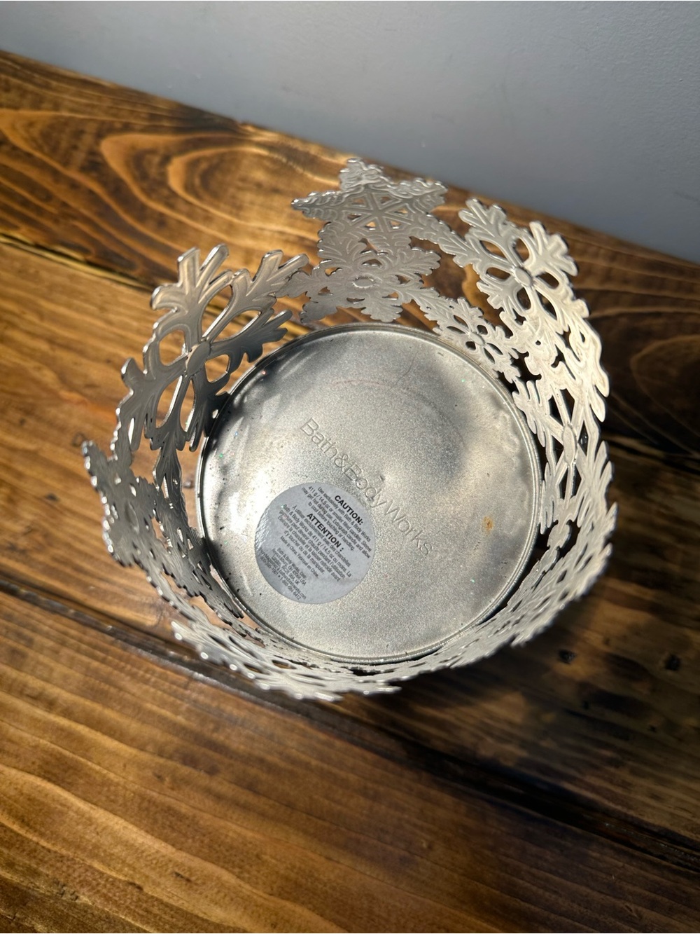 Bath & Body Works Silver  Snowflake Pedestal 3-Wick Candle Holder 6" Tall - Picture 2 of 5